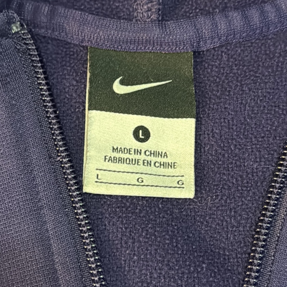 Womens Nike hoodie navy in color. size large. - Picture 2 of 5